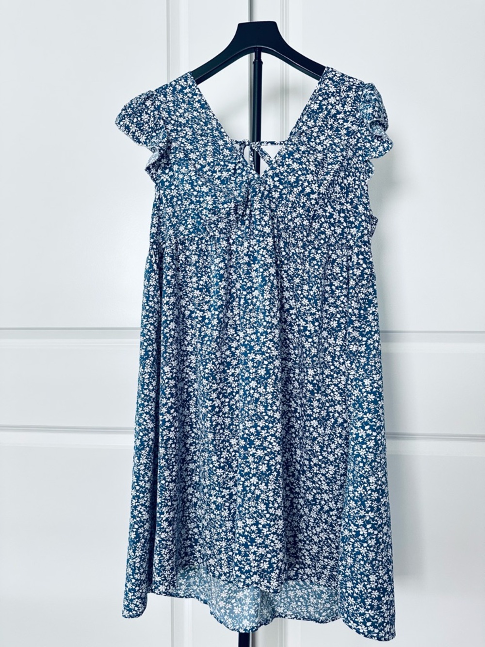 Women’s SHEIN Sleeveless Blue Floral Dress With Ruffle-Shoulder Size 1XL
